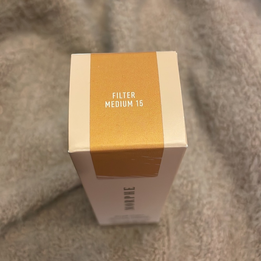 Morphe filter effect soft-focus foundation - Picture 2 of 3